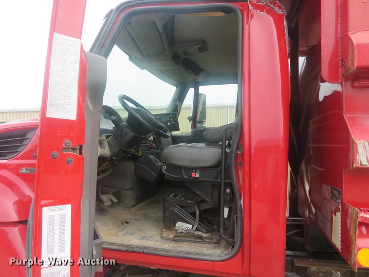image for item DH1501 2009 International WorkStar 7400 dump truck