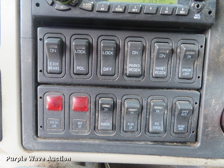 image for item DH1501 2009 International WorkStar 7400 dump truck