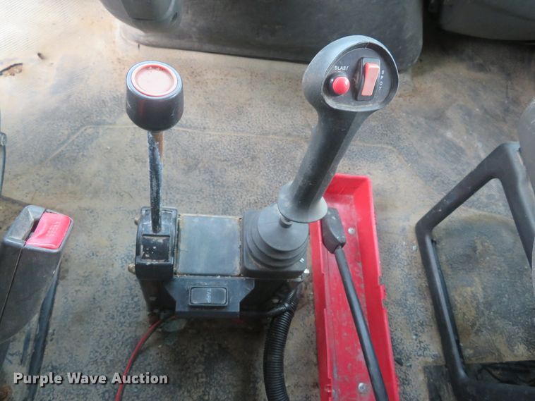 image for item DH1501 2009 International WorkStar 7400 dump truck