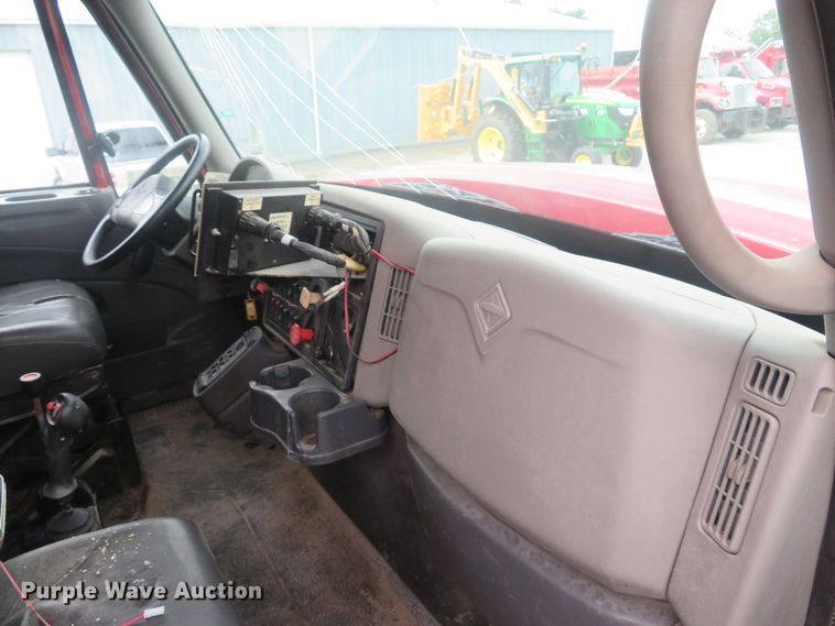 image for item DH1501 2009 International WorkStar 7400 dump truck