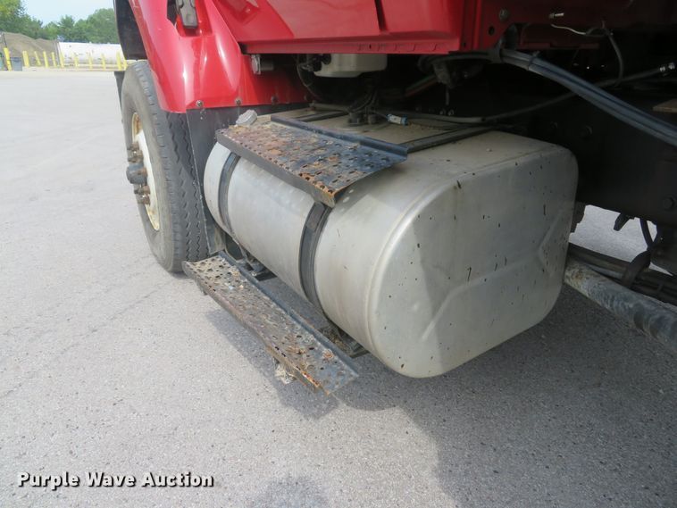 image for item DH1501 2009 International WorkStar 7400 dump truck