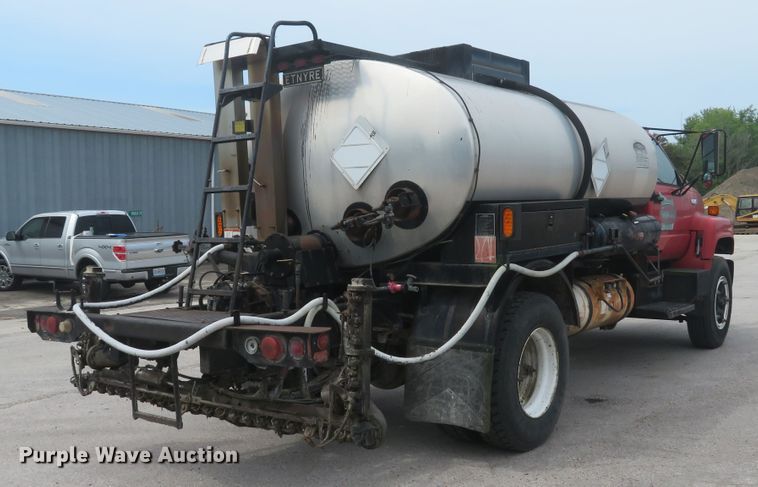 image for item DH1502 1994 Chevrolet Kodiak C6500 oil distribution truck