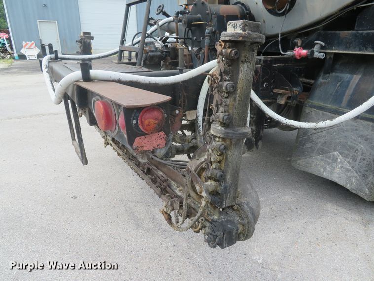 image for item DH1502 1994 Chevrolet Kodiak C6500 oil distribution truck