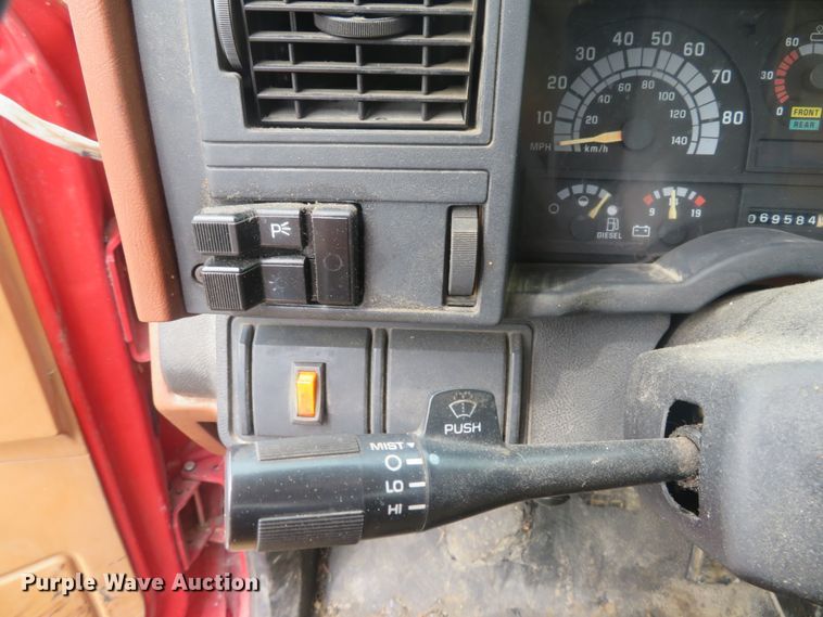 image for item DH1502 1994 Chevrolet Kodiak C6500 oil distribution truck