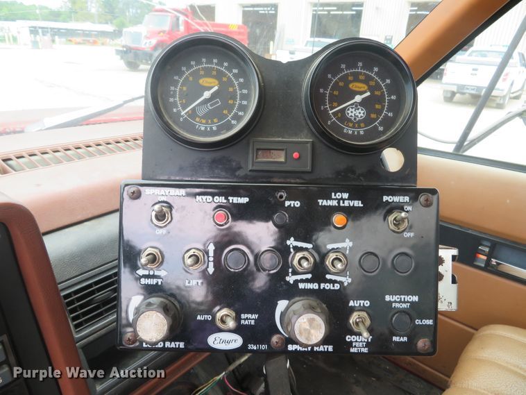 image for item DH1502 1994 Chevrolet Kodiak C6500 oil distribution truck