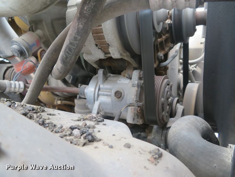 image for item DH1502 1994 Chevrolet Kodiak C6500 oil distribution truck