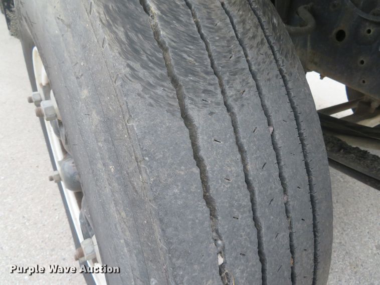 image for item DH1502 1994 Chevrolet Kodiak C6500 oil distribution truck