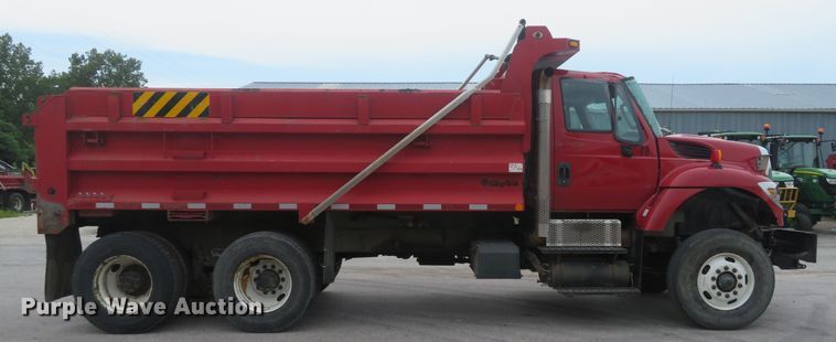 image for item DH1503 2012 International WorkStar 7400 dump truck