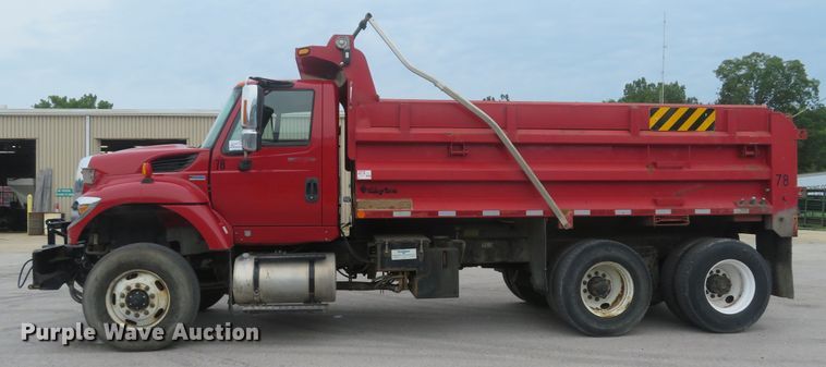 image for item DH1503 2012 International WorkStar 7400 dump truck
