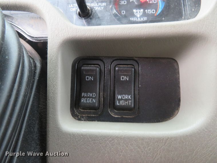 image for item DH1503 2012 International WorkStar 7400 dump truck