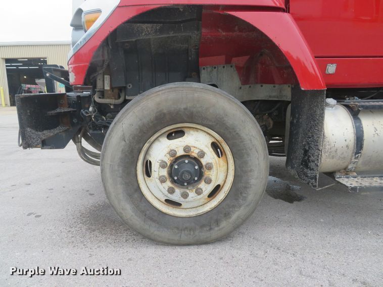 image for item DH1503 2012 International WorkStar 7400 dump truck