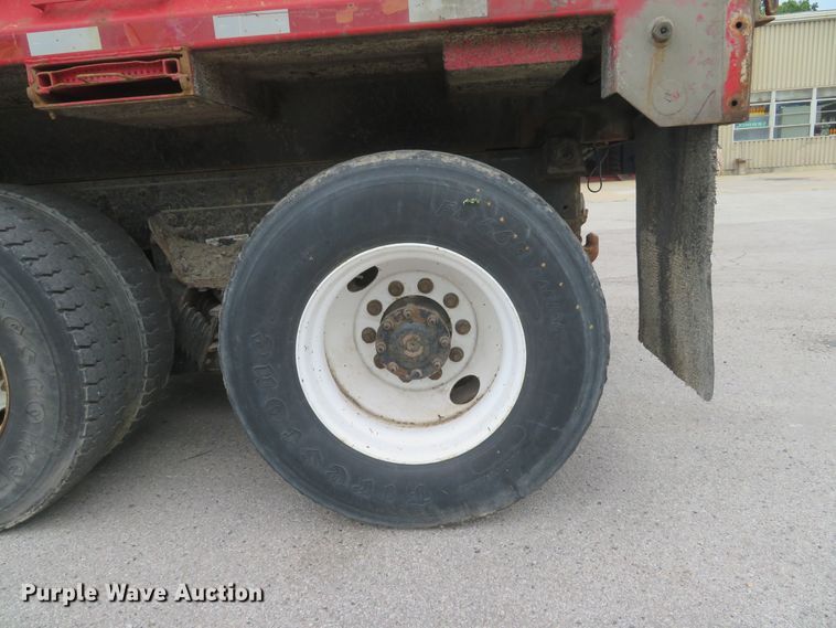 image for item DH1503 2012 International WorkStar 7400 dump truck