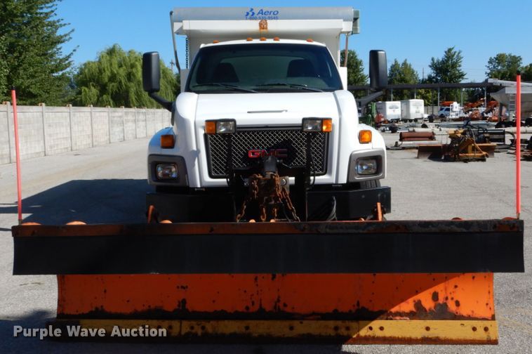 image for item DH1527 2009 GMC C8500 dump truck