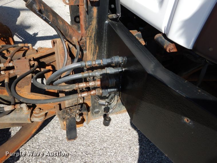 image for item DH1527 2009 GMC C8500 dump truck