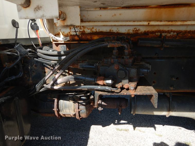 image for item DH1527 2009 GMC C8500 dump truck