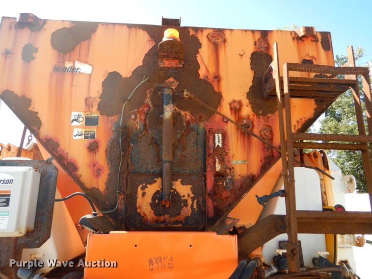 image for item DH1527 2009 GMC C8500 dump truck