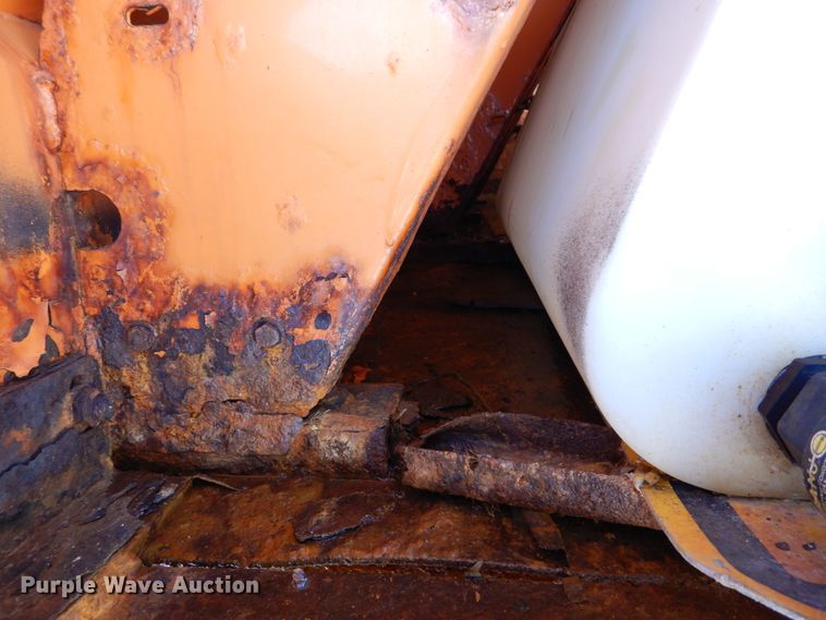 image for item DH1527 2009 GMC C8500 dump truck