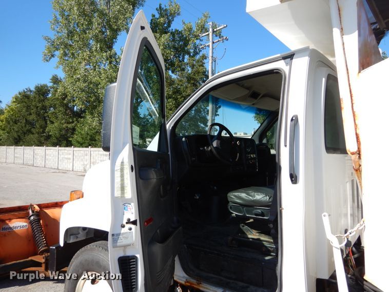 image for item DH1527 2009 GMC C8500 dump truck