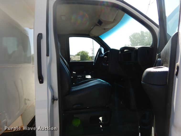 image for item DH1527 2009 GMC C8500 dump truck