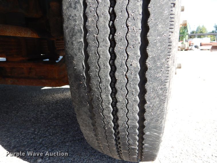 image for item DH1527 2009 GMC C8500 dump truck