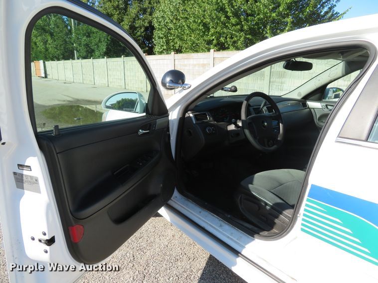 image for item DH1528 2016 Chevrolet Impala Limited Police Cruiser