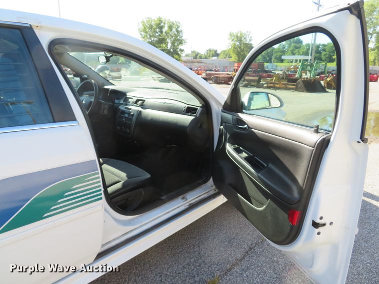 image for item DH1528 2016 Chevrolet Impala Limited Police Cruiser