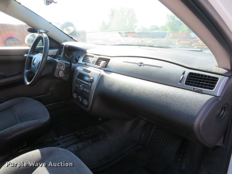 image for item DH1528 2016 Chevrolet Impala Limited Police Cruiser