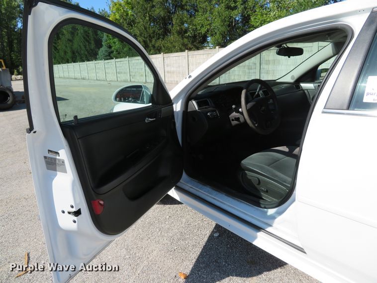 image for item DH1529 2015 Chevrolet Impala Limited Police Cruiser