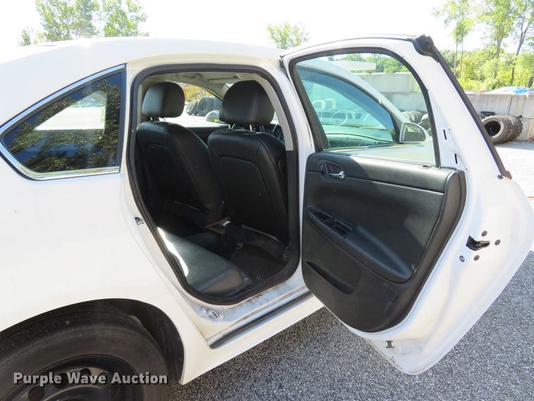 image for item DH1529 2015 Chevrolet Impala Limited Police Cruiser