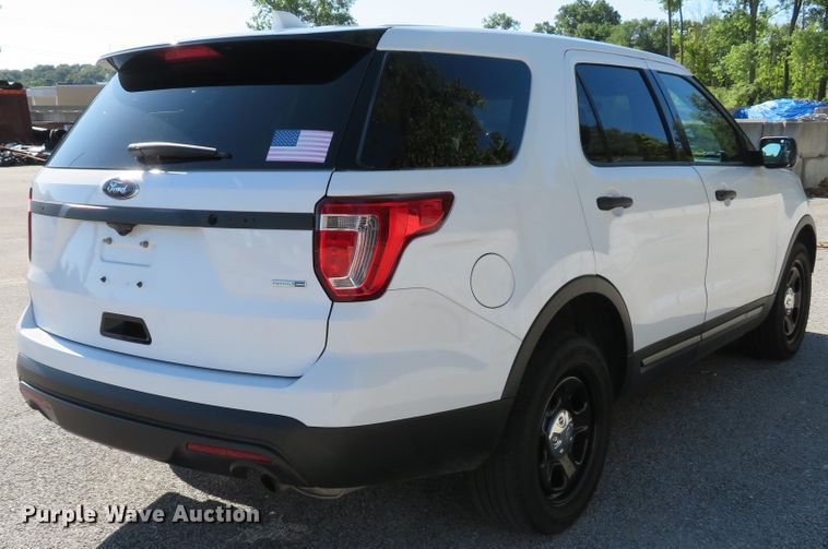 image for item DH1530 2017 Ford Explorer Police Interceptor SUV