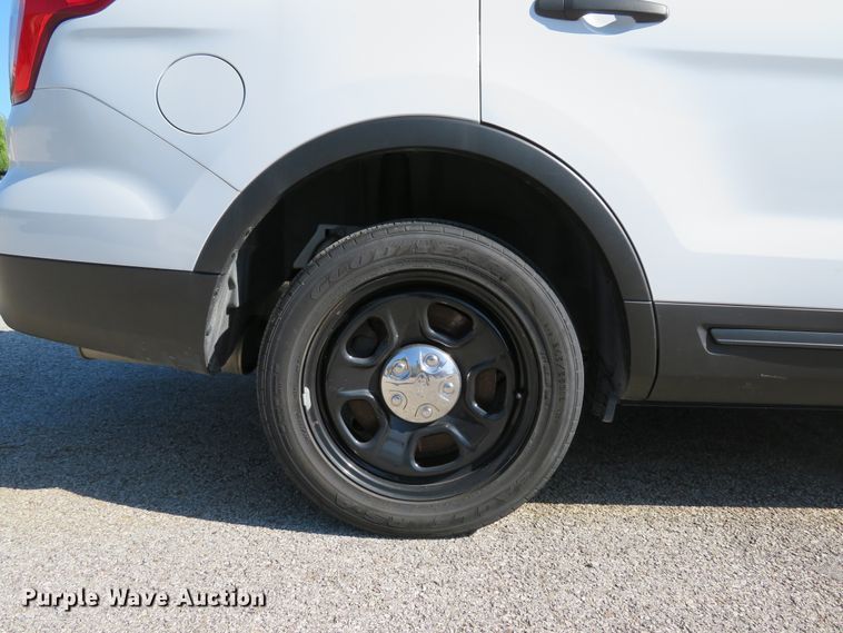 image for item DH1530 2017 Ford Explorer Police Interceptor SUV