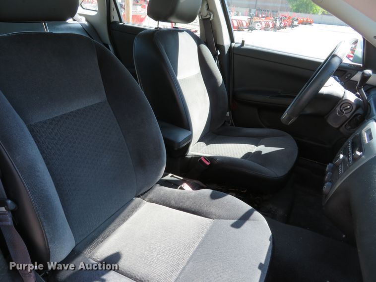 image for item DH1532 2014 Chevrolet Impala Limited Police Cruiser