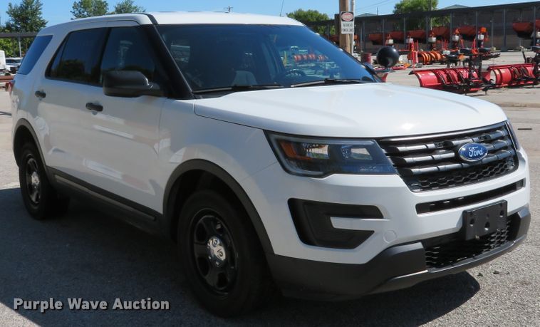 image for item DH1533 2017 Ford Explorer Police Interceptor SUV