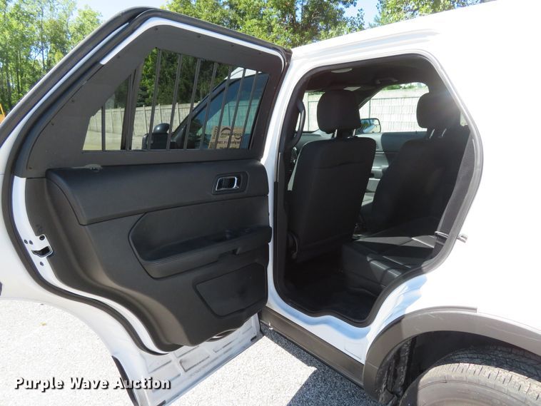 image for item DH1533 2017 Ford Explorer Police Interceptor SUV