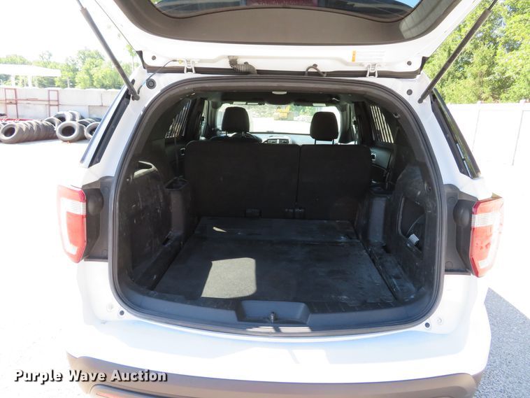 image for item DH1533 2017 Ford Explorer Police Interceptor SUV