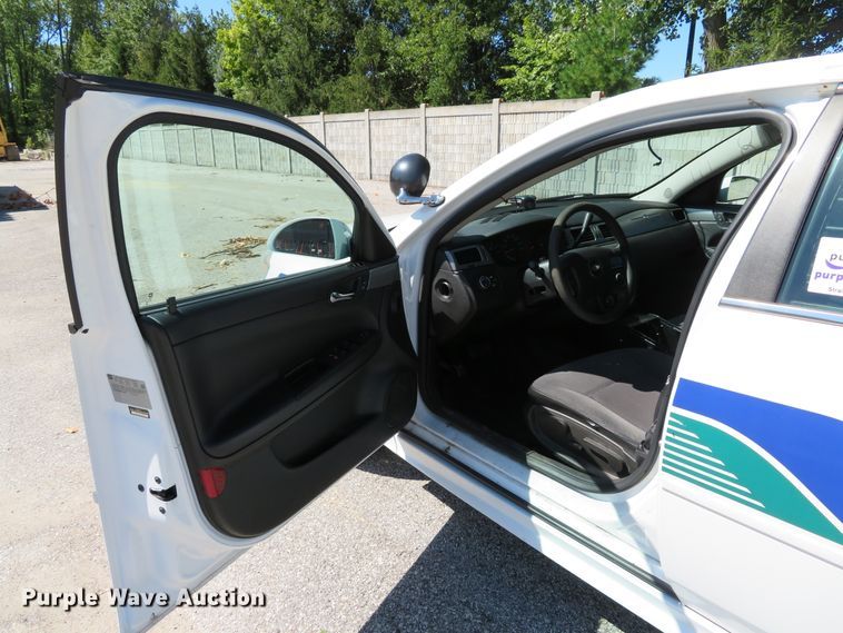 image for item DH1535 2014 Chevrolet Impala Limited Police Cruiser