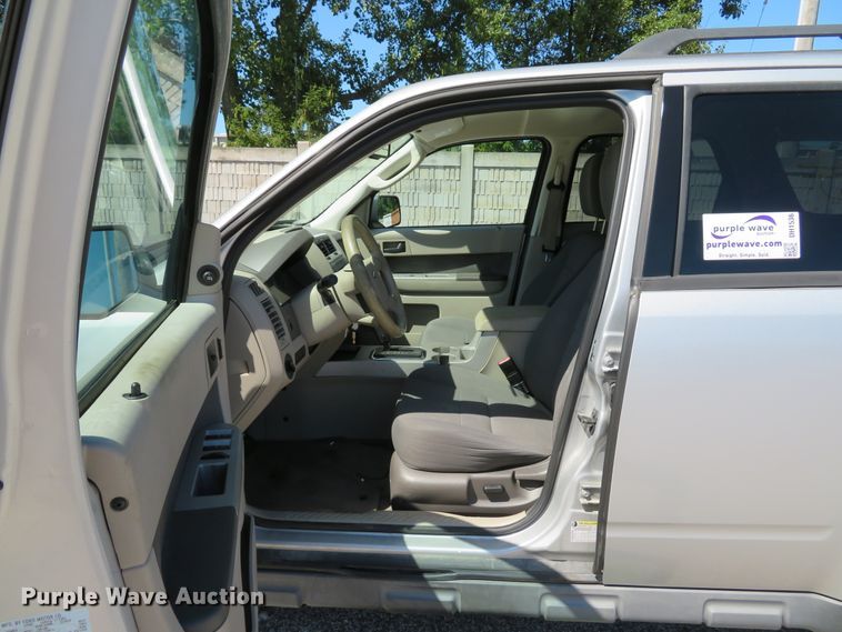image for item DH1536 2009 Ford Escape XLT SUV