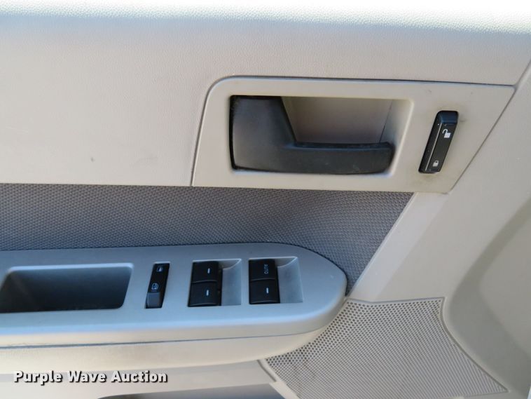 image for item DH1536 2009 Ford Escape XLT SUV