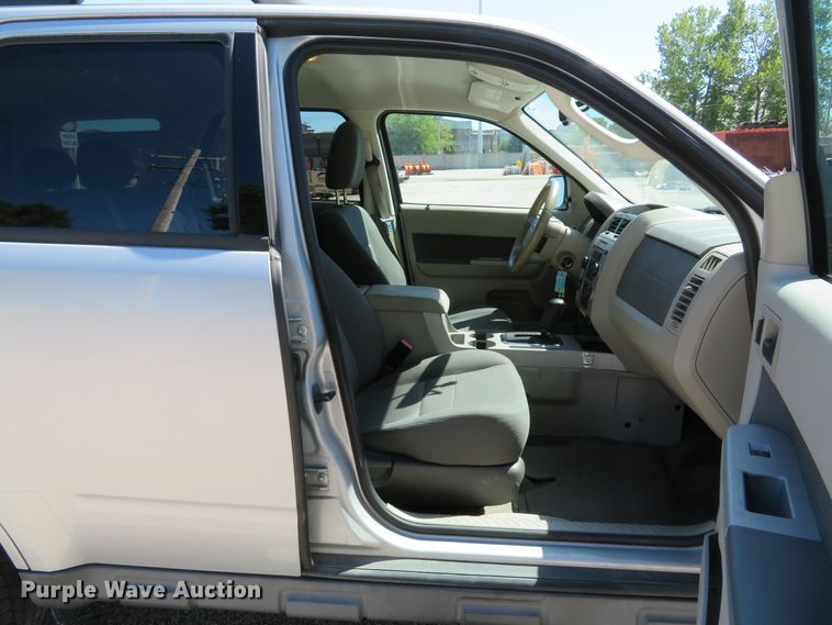 image for item DH1536 2009 Ford Escape XLT SUV