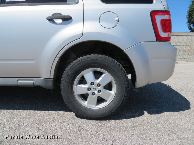 image for item DH1536 2009 Ford Escape XLT SUV