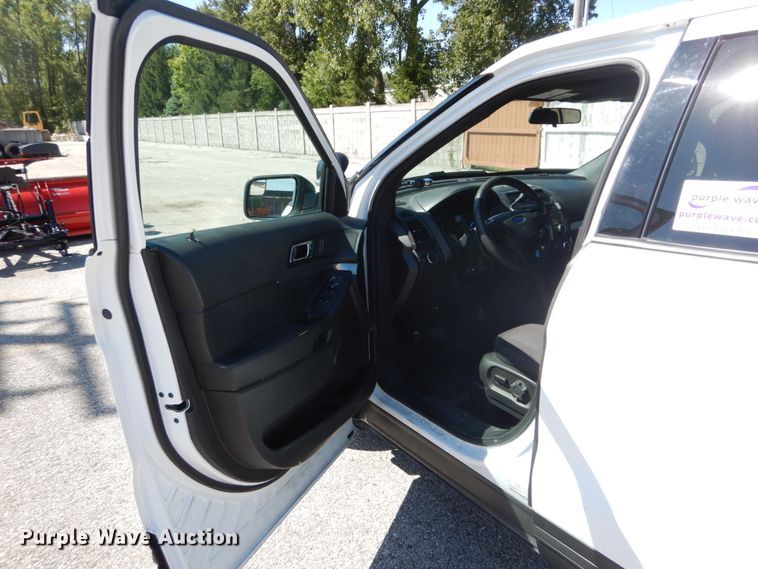 image for item DH1539 2017 Ford Explorer Police Interceptor SUV