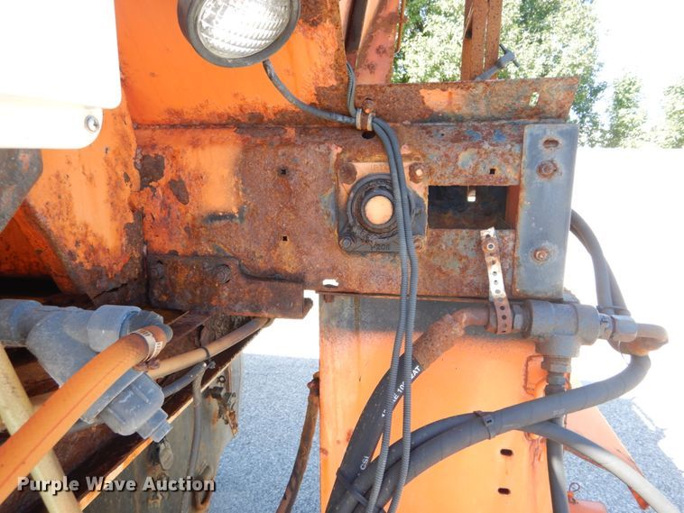 image for item DH1540 2009 Chevrolet C8500 dump truck