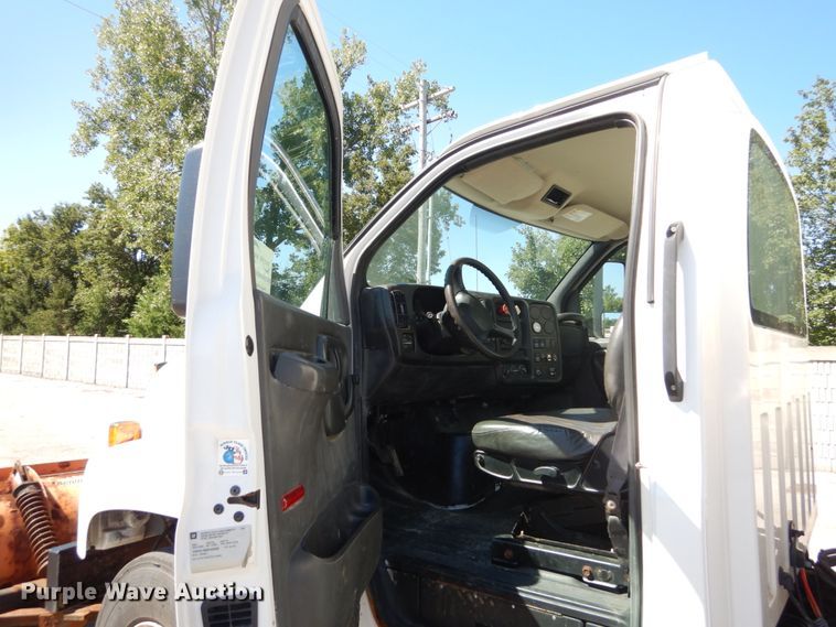 image for item DH1540 2009 Chevrolet C8500 dump truck