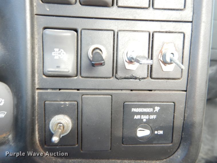 image for item DH1540 2009 Chevrolet C8500 dump truck