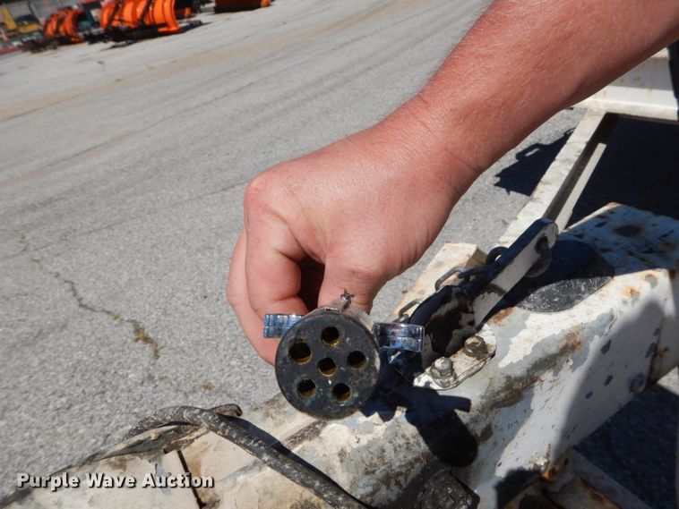 image for item DH1541 2011 Cronkhite 2616EHWSA utility trailer