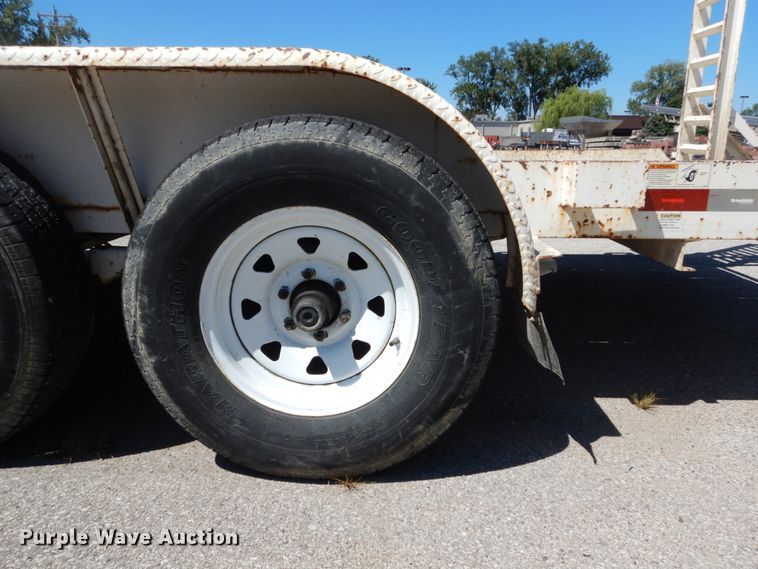 image for item DH1541 2011 Cronkhite 2616EHWSA utility trailer