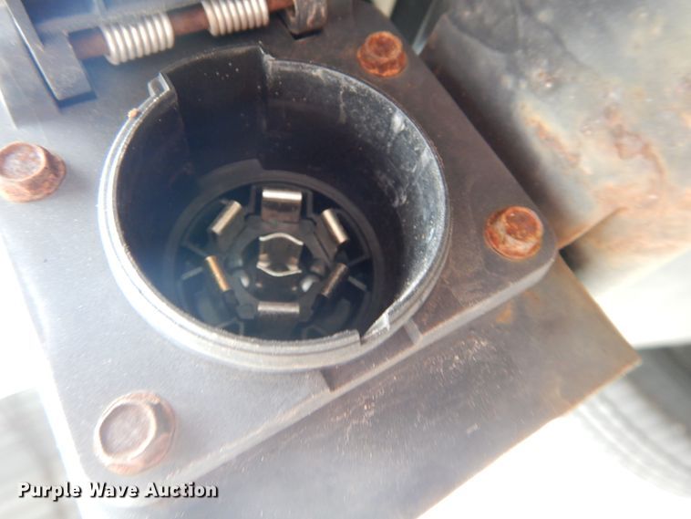 image for item DH2013 2001 Jeep Cherokee SUV