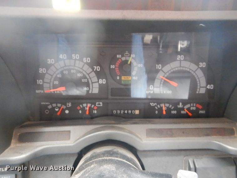 image for item DH2016 2001 Chevrolet C7500 dump truck