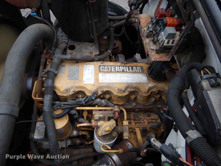 image for item DH2016 2001 Chevrolet C7500 dump truck