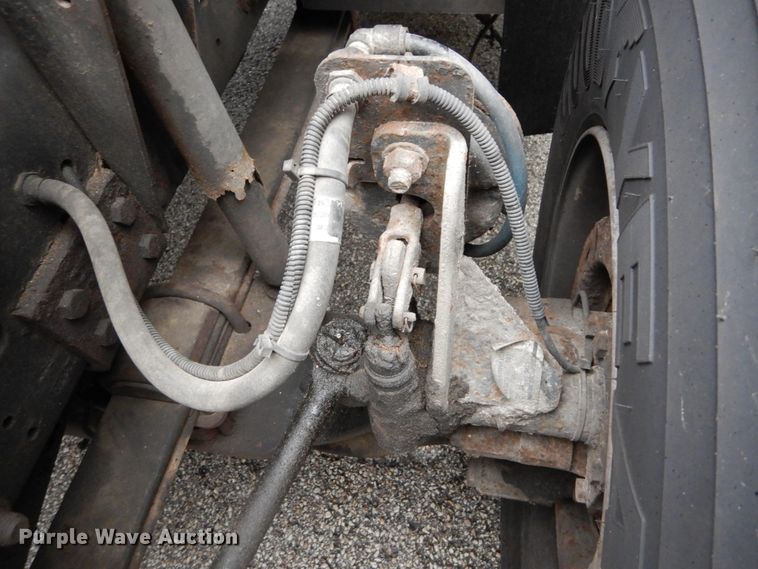 image for item DH2016 2001 Chevrolet C7500 dump truck